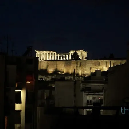 Romantic Rooftop With Acropolis View & Whirlpool! *